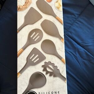 Silicone Kitchen Utensil Set - Gray